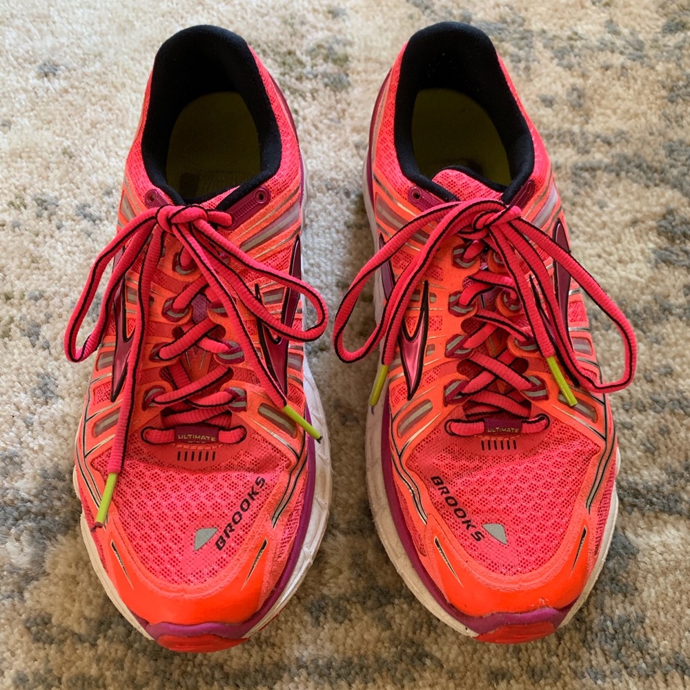 Women’s Brooks Transcend Running Shoes